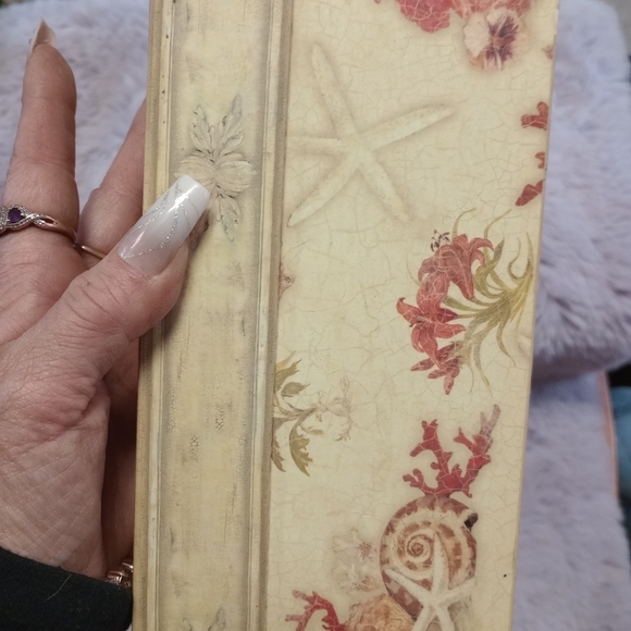 Art in Motion vintage yellow & floral small suitcase - Picture 6 of 7